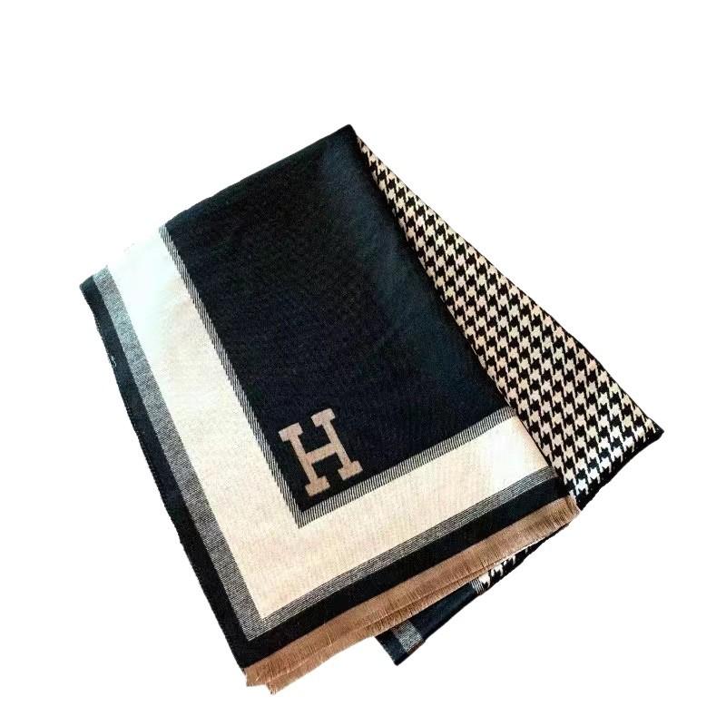Xiaoxiangfeng scarf high-end autumn and winter plaid double-sided shawl fashion letter scarf diamond high-end scarf