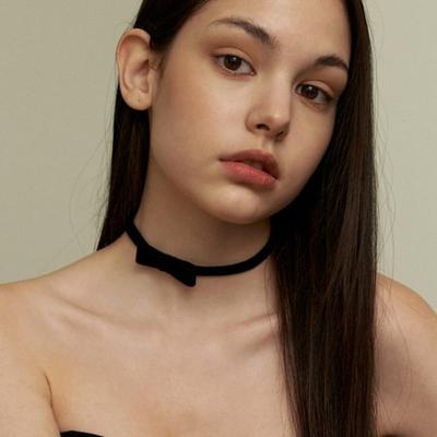 Daily Ribbon Velvet Choker