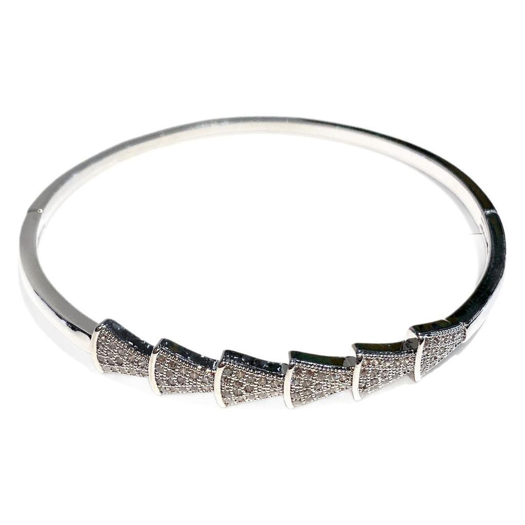 Fashionable Light Luxury Copper Inlaid Diamond Bracelet Accessories Retro Versatile Bracelet