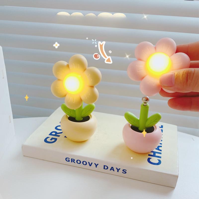 Mini Flower Cute Bedroom Nightlight Creative Nightstand Decoration Cream Glue DIY Nightlight Graduation Gift Lamp