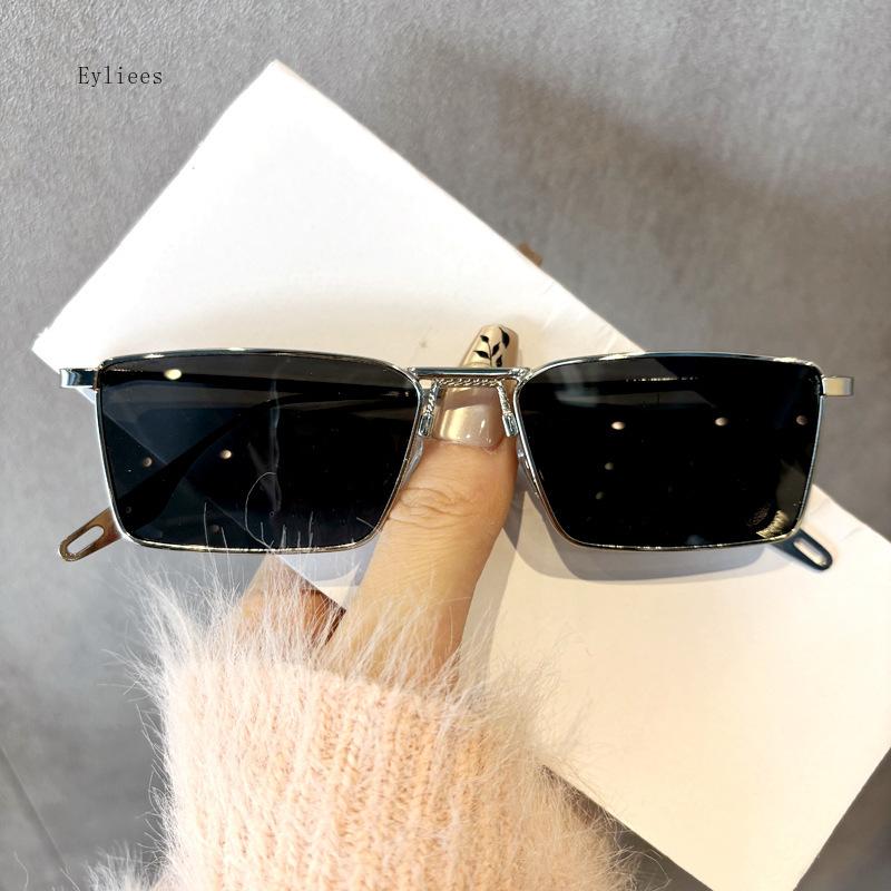 

Винтажные узкие квадратные солнцезащитные очки для мужчин и женщин, ретро, маленькая металлическая оправа, конфетные цвета, винтажные прямоугольные очки