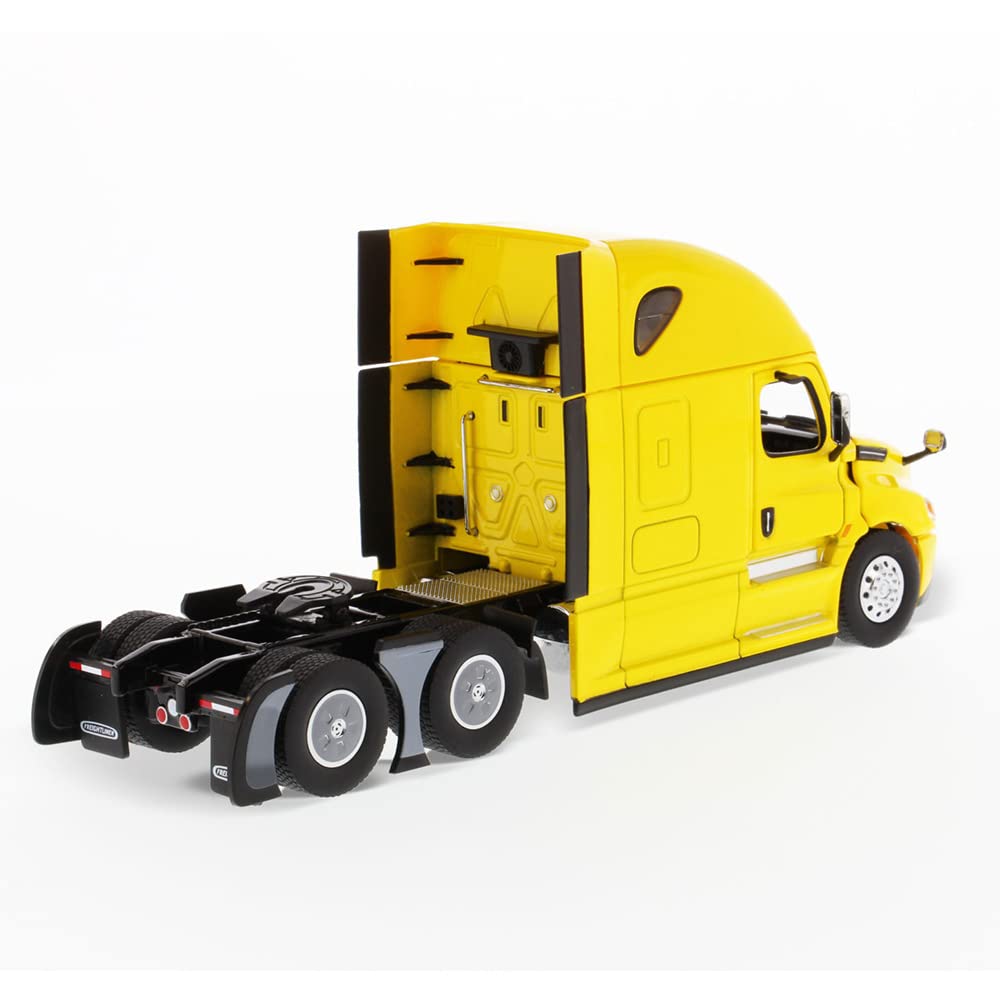DIECAST MASTERS Freightliner New Cascadia Yellow 150 71031