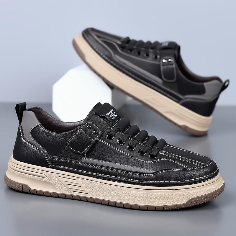 Modische britische Leder-Plateau-Sneaker für Herren Designer Weichsohlige Lässige Herren-Board-Schuhe Herbstmode Sport Zapatos Hombre