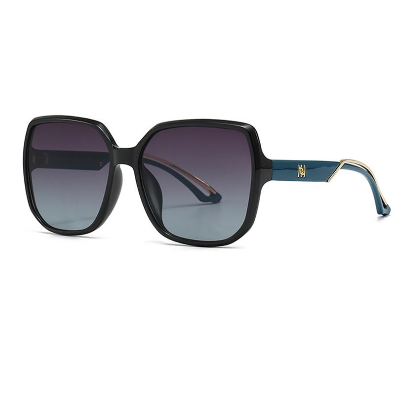 

Luxury Brand Designer Oversized Square Sunglasses Women For Men Vintage Punk Sun Glasses Big Frame Rivet Elegant Eyeglasses As the photo