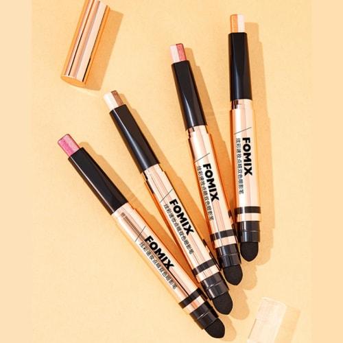 FOMIX Two-Color Eyeshadow Stick Colorful Quick Makeup A double-ended eyeshadow stick that shapes and brightens the contours FM07#Coffee Brown