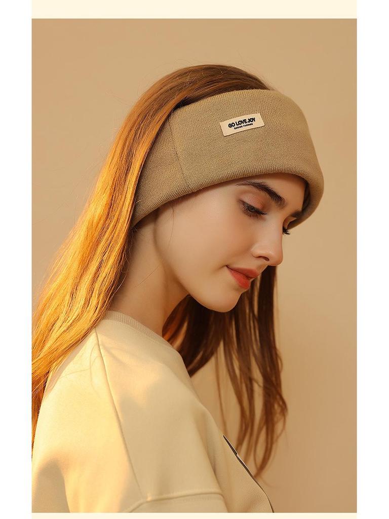 Dámský trendy šátek-čepice vše v jednom s maskou na uši, vlna, na podzim a zimu