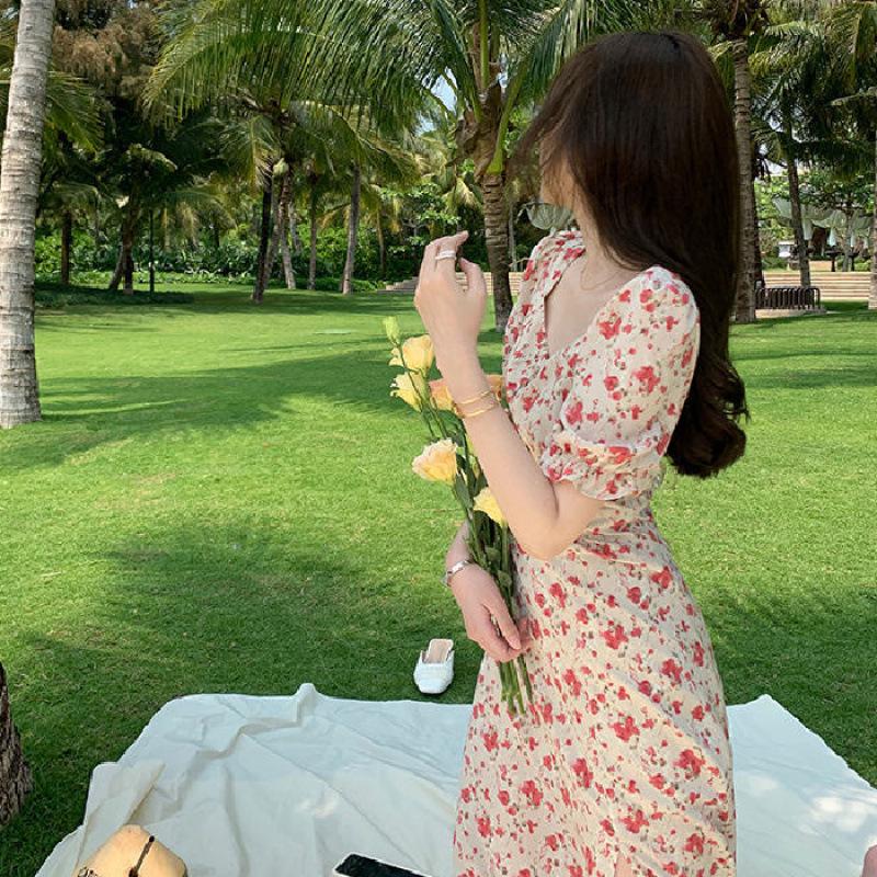 Damen Strandkleid mit Blumenmuster, Spaghettiträgern und Taillenschnürung