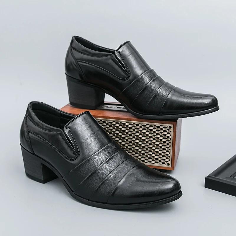 

2025 Men s Leather Shoes Thick Bottom Height Increasing Retro Style Hairstylist s Shoes Black Brown Versatile botas para hombre 43