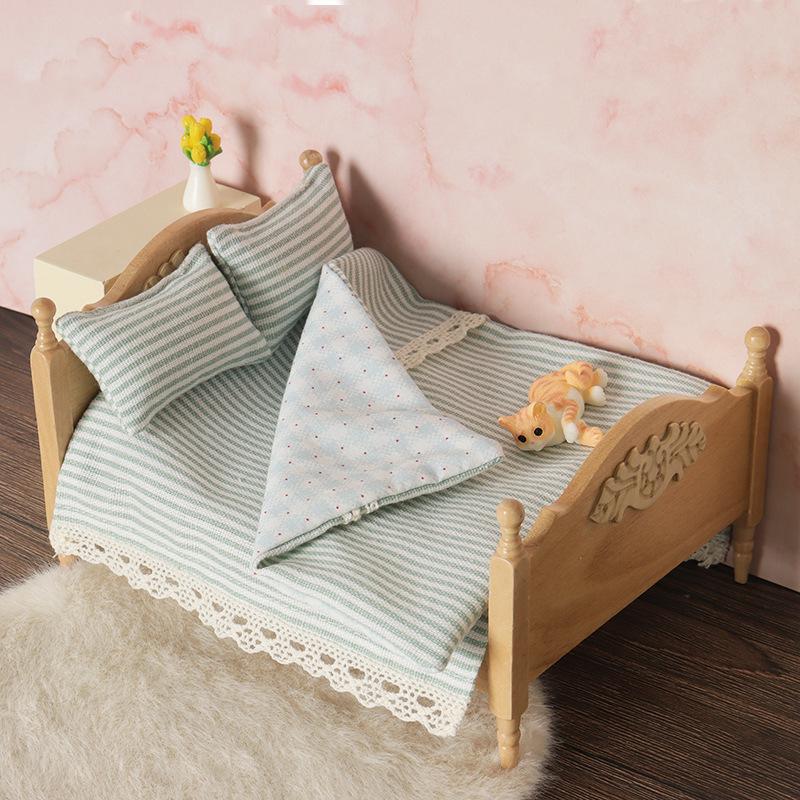 12-inch Dollhouse Bedding: Handmade Fabric Sheets & Quilts for BJD Dolls