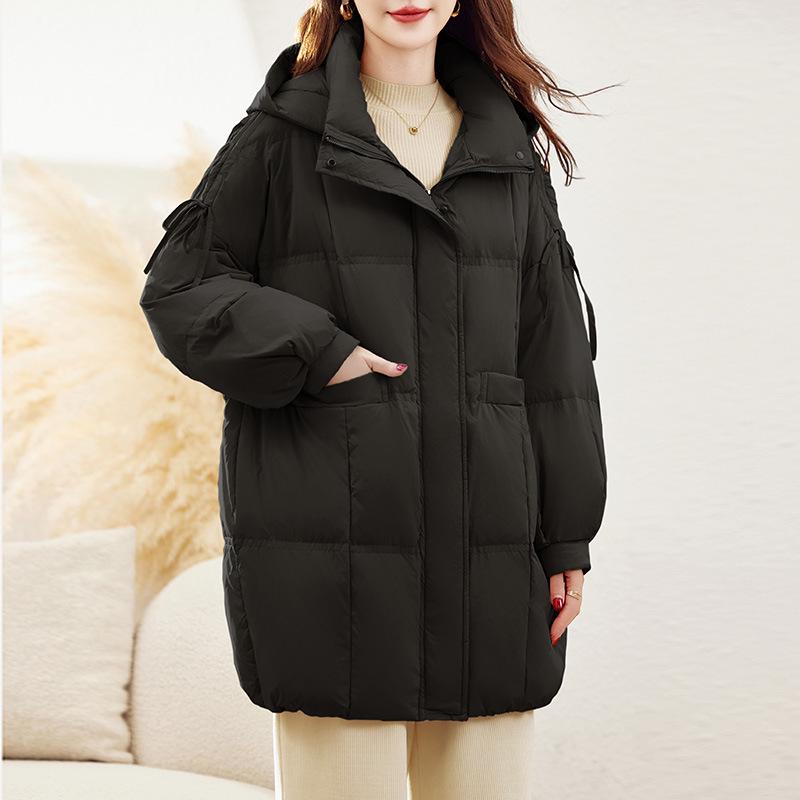 

Женский зимний пуховик средней длины 2025 - Модный свободный крой, теплое пальто из пуха белой утки L1587 XL (145-160 lbs) чёрный