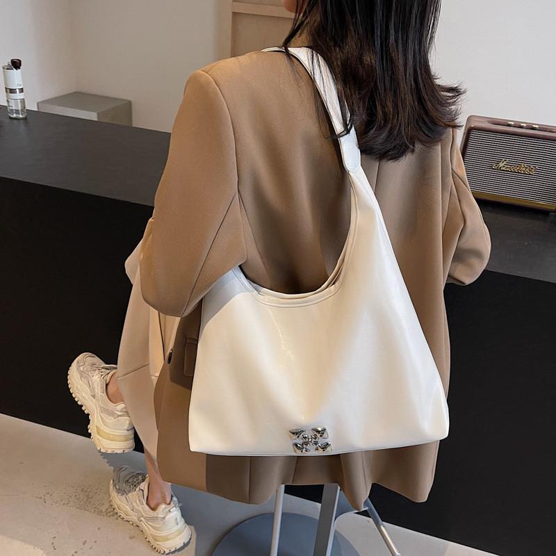 Vintage Large Capacity Chic Ins Korean Style Commuter Tote Bag For Women In Autumn Winter