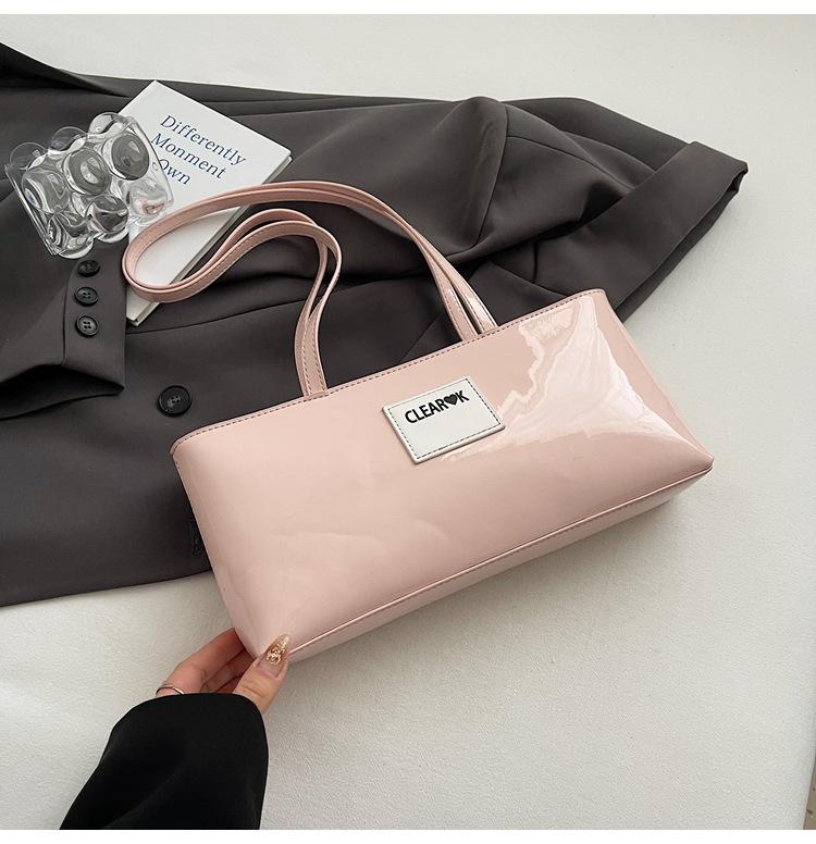 

Temperament Versatile Wax Oily Leather Underarm Bag Women s 2025 New Simple Commuter Shoulder Bag Casual Handbag розовый