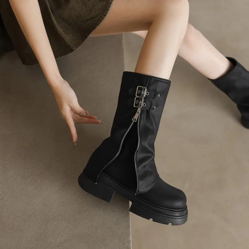 2024 Neue Schuhe für Damen Gürtelschnalle Damenstiefel Mode Seitenreißverschluss Moderne Stiefel Damen Hohe Qualität Runde Zehenpartie Halbwadenlang Zapatos