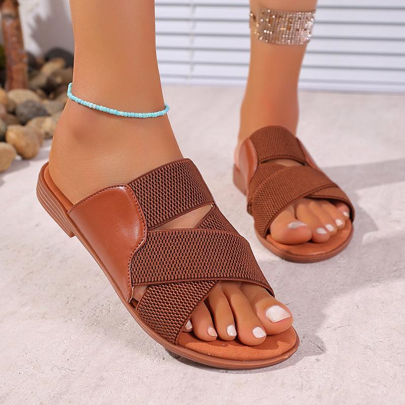 

2025 European and American foreign trade large size flat sandals fairy temperament fairy wind beach cool slippers female large size 43 світло-коричневого кольору