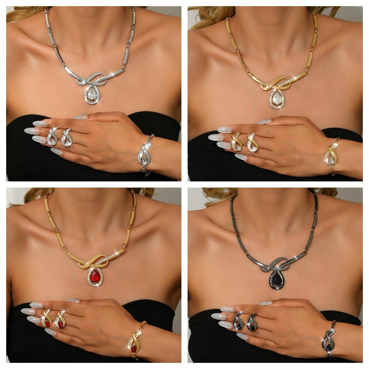 Wjg Pretty Women's Gold Fashion Exaggerated Diamond Leaf Necklace Earrings Bracelet Three-Piece Wedding Ornaments