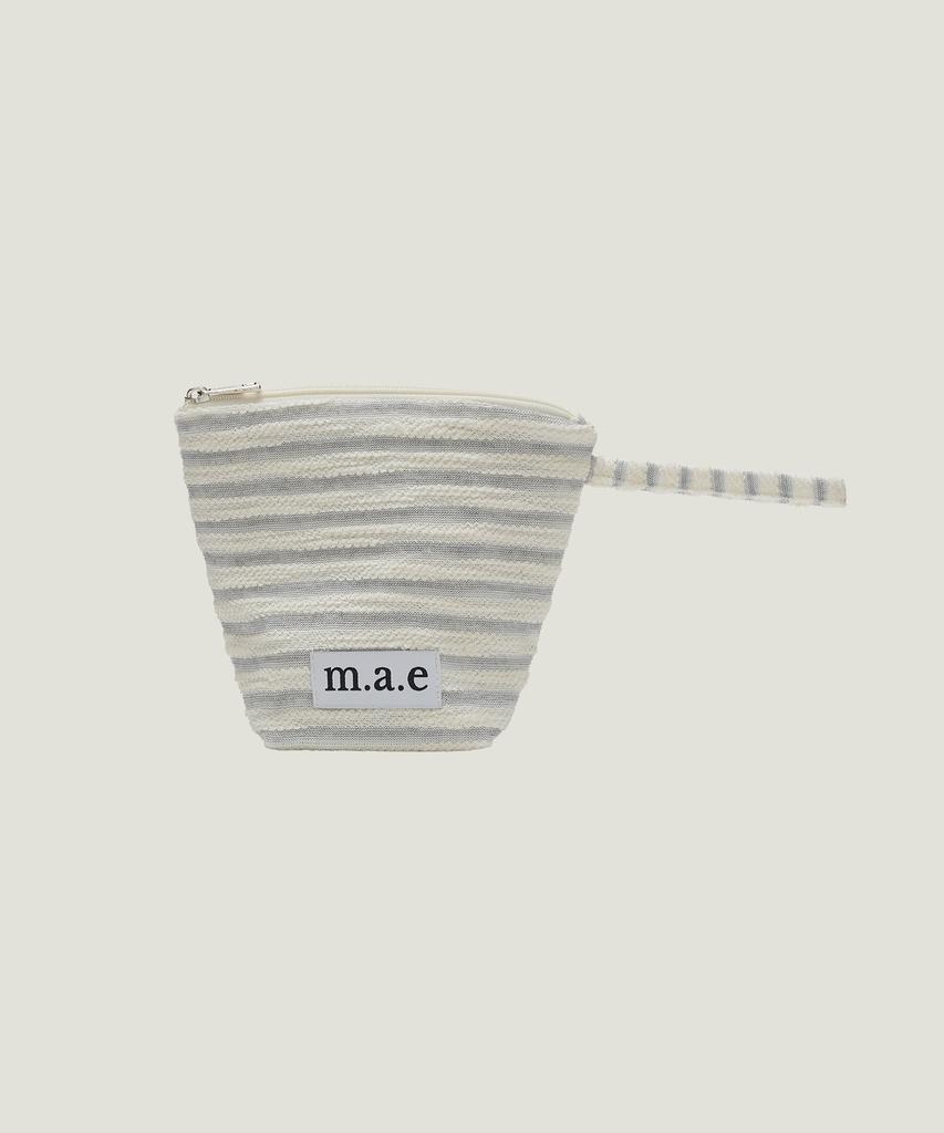 Mucu And Ebony Shell Pouch _ Stripe Ivory