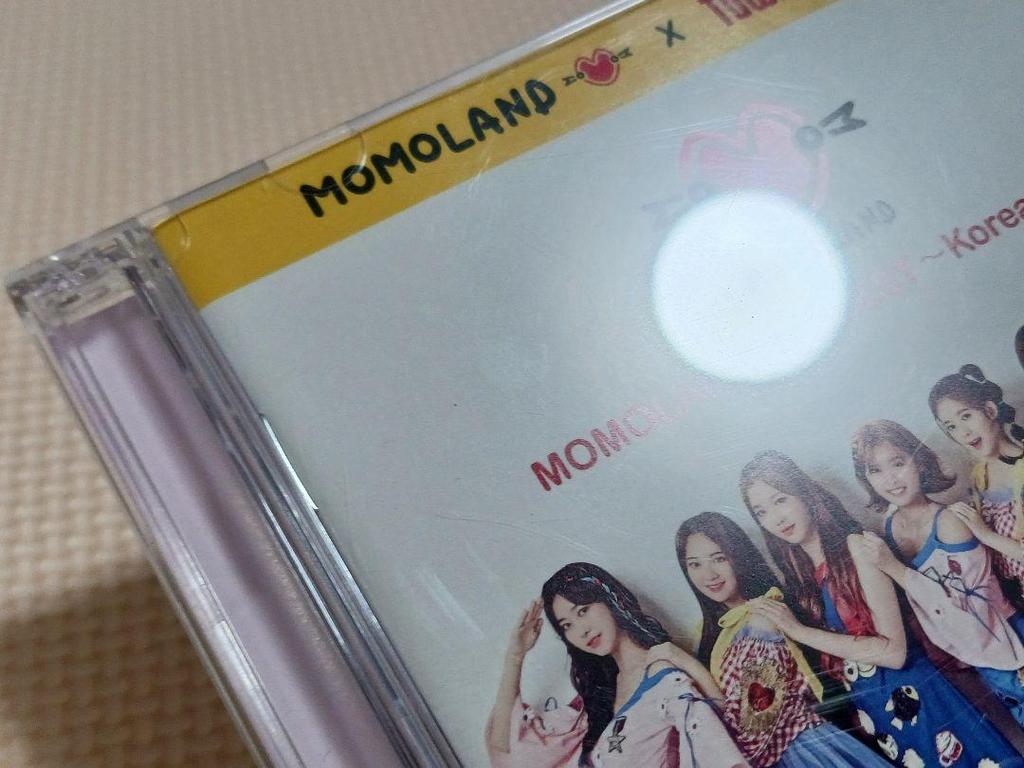 [USED] MOMOLAND The BEST - Korean Ver - Tower Records Limited Edition