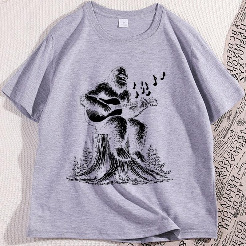 Retro Bigfoot Playing Guitar Funny 90s T Shirt Casual Cotton Short Sleeve Bigfoot Tshirt Loose Comfortable Graphic Tees