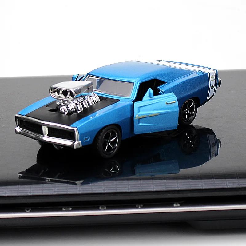 1/36 Dodge Classic Car Alloy Model Car Model Jewelry Metal Return Toy Gift Ornaments