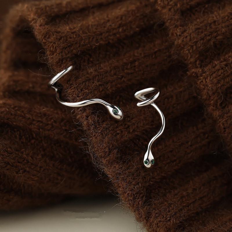 Beixi Grüne Schlangenohrringe für Damen - S925 Sterling Silber Stecker & Manschette mit Nischen-Design