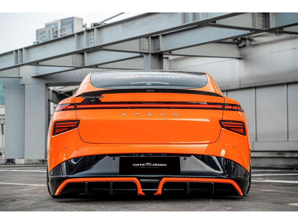 XPENG P7 YOFER Kit: Front Lip, Side Skirts, Rear Lip, Spoiler, Carbon Fiber Tail Wing, Eyebrows.