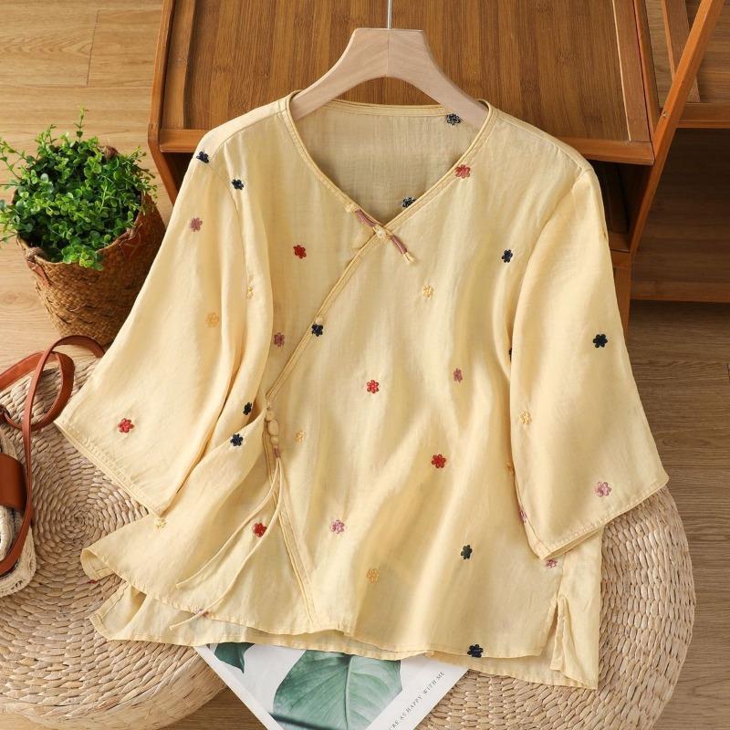 New Chinese Style Oblique Placket Embroidered Mid-sleeve Shirt Women Summer Fashion Retro National Chic T-shirt Top