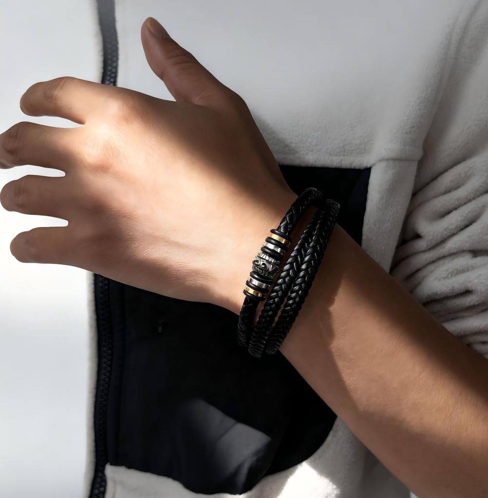 NEW HOT Wholesale Classic Retro Multi Layer Woven Rope Titanium Steel Magnetic Buckle Stainless Steel Leather Men's Bracelet