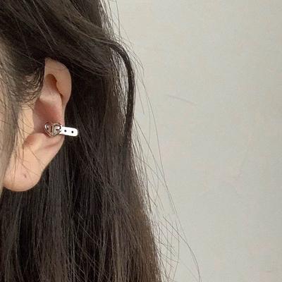 Klips do ucha Love Ear Clip dla starszych kobiet, modnych studentek, zimny i nieprzyjemny kolczyk do ucha, klips do kości ucha