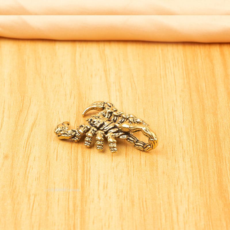 Vintage Brass Scorpion Miniatures Figurines Office Desktop Small Ornament Tea Pet Home Decoration Accessories for Gifts
