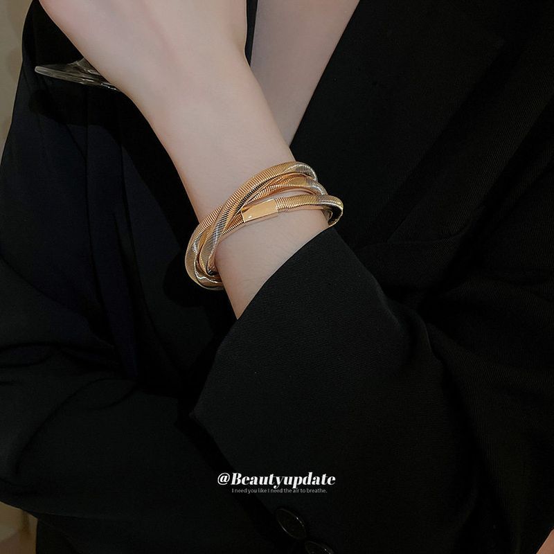 European and American Metal Winding Thread Vortex Bracelet European and American Personality Cold Wind Bracelet Light Luxury High Sense Hand Jewelry