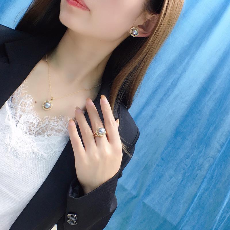Versatile Women's Freshwater Pearl Jewelry Set: Necklace, Earrings, Ring & Pendant T04