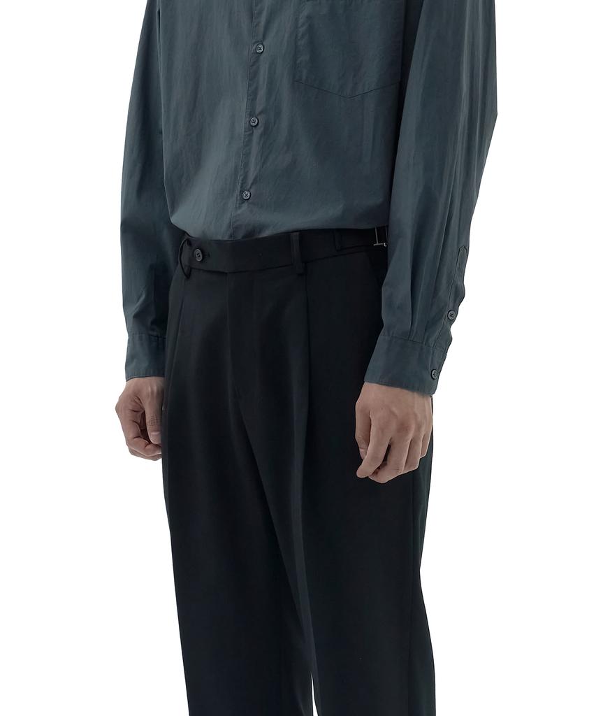 Neibieol Fine Wool Single-Pleat Tapered Pants - Black