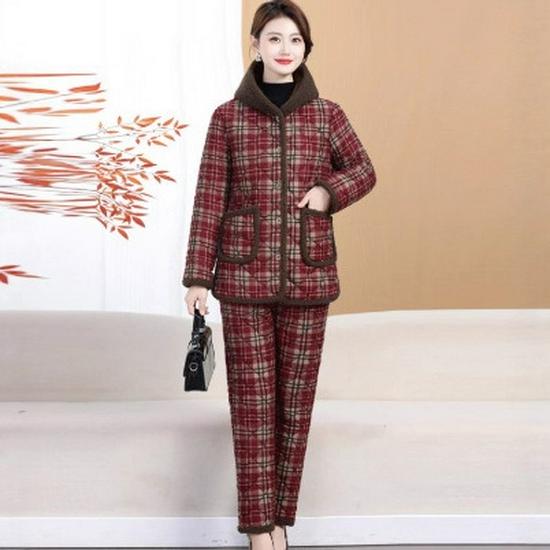 Women's Quilted Winter Pajama Set - Grandma's Warm Cotton Jacket & Velvet Pants
