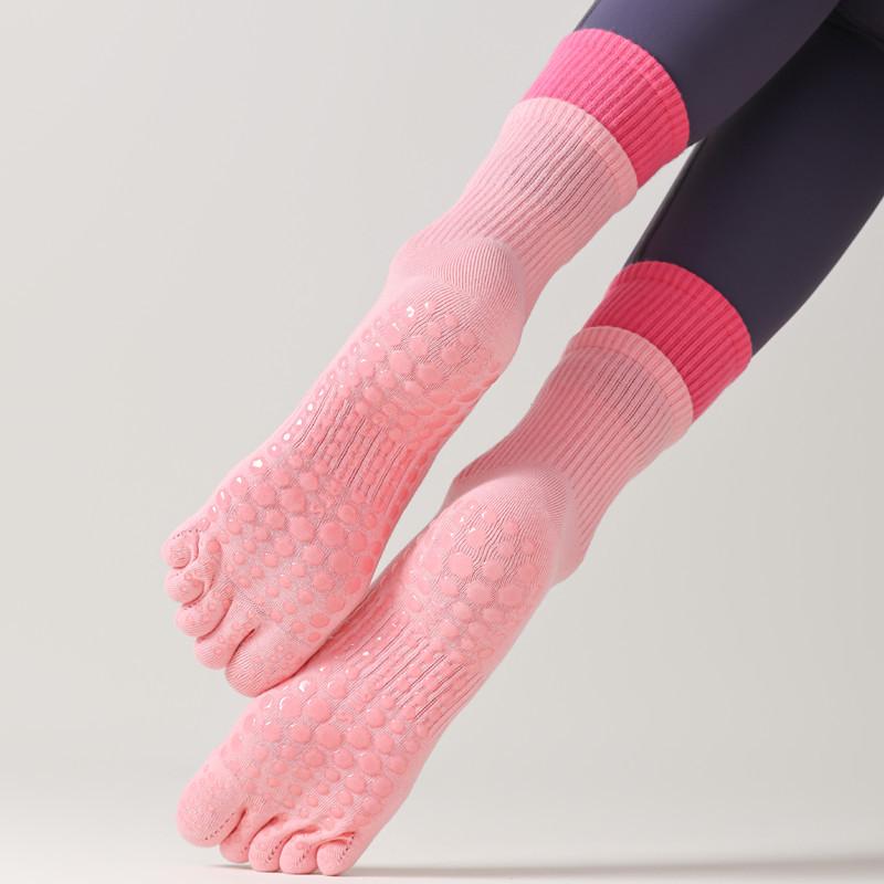Five-finger Yoga Socks Breathable Cotton Five Toes Pilates Socks Silicone Non-slip Professional Indoor Workout Gym Sports Socks