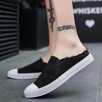 Calzado para hombre – Sandalias