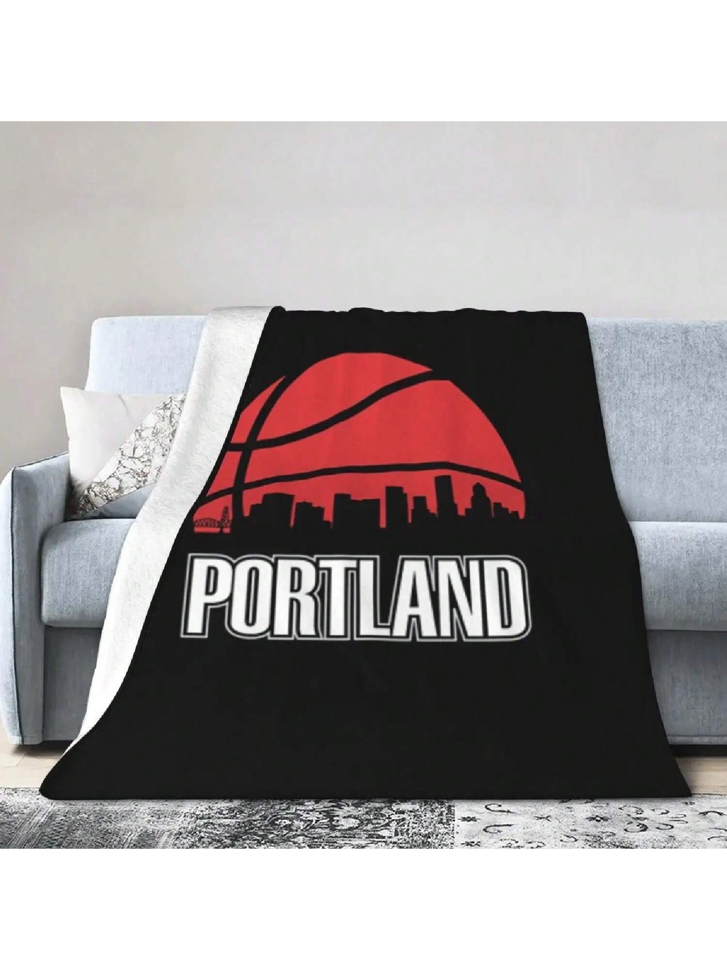 Retro Trail Blazer Basketball Portland City Skyline Ultra-Soft Small Flannel Blanket 75X95CM