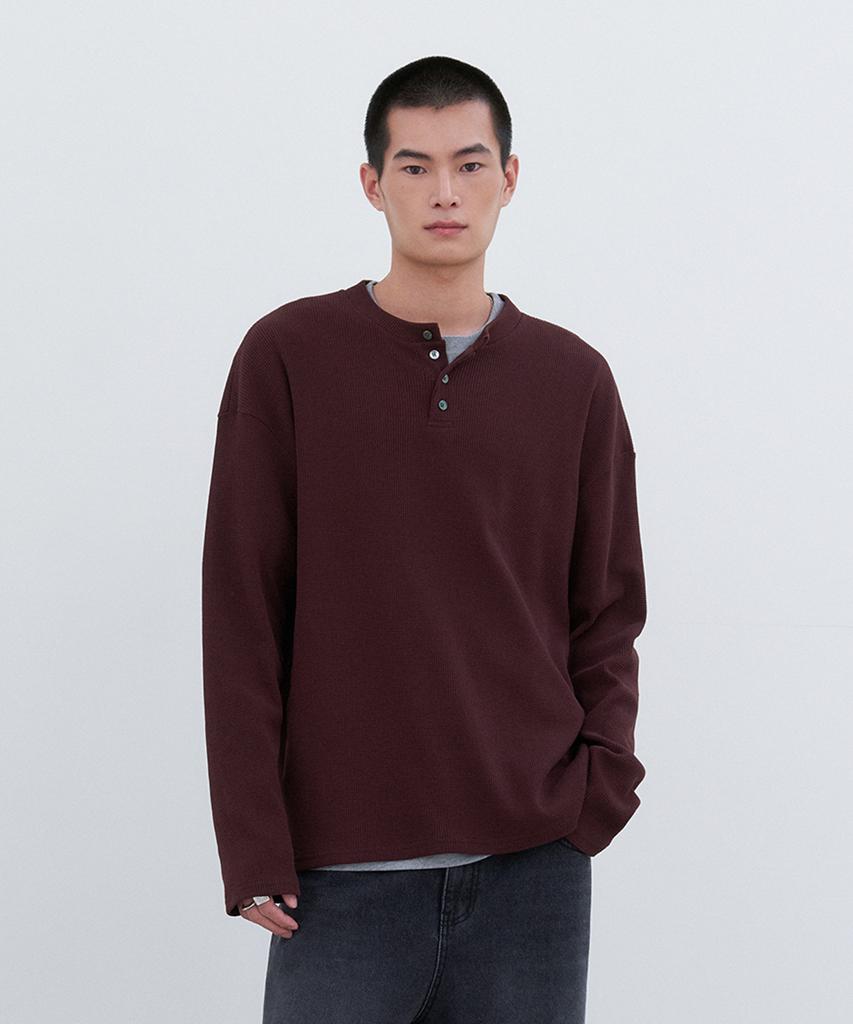 LEIRE Waffle Henley Neck Long Sleeve T-Shirt [Burgundy]