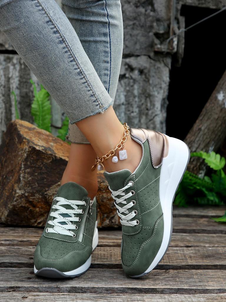 2021 Casual Women's Lace-up Sneakers with Thick Sole and Burned Flower Design, Plus Sizes Available