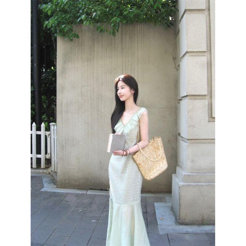 

Юбка-сарафан с оборками и бретелями из бисера кумикуми в нежном стиле, женская одежда, лето, французский стиль, темперамент, облегающая талию, юбка-годе, длинное платье Picture color L