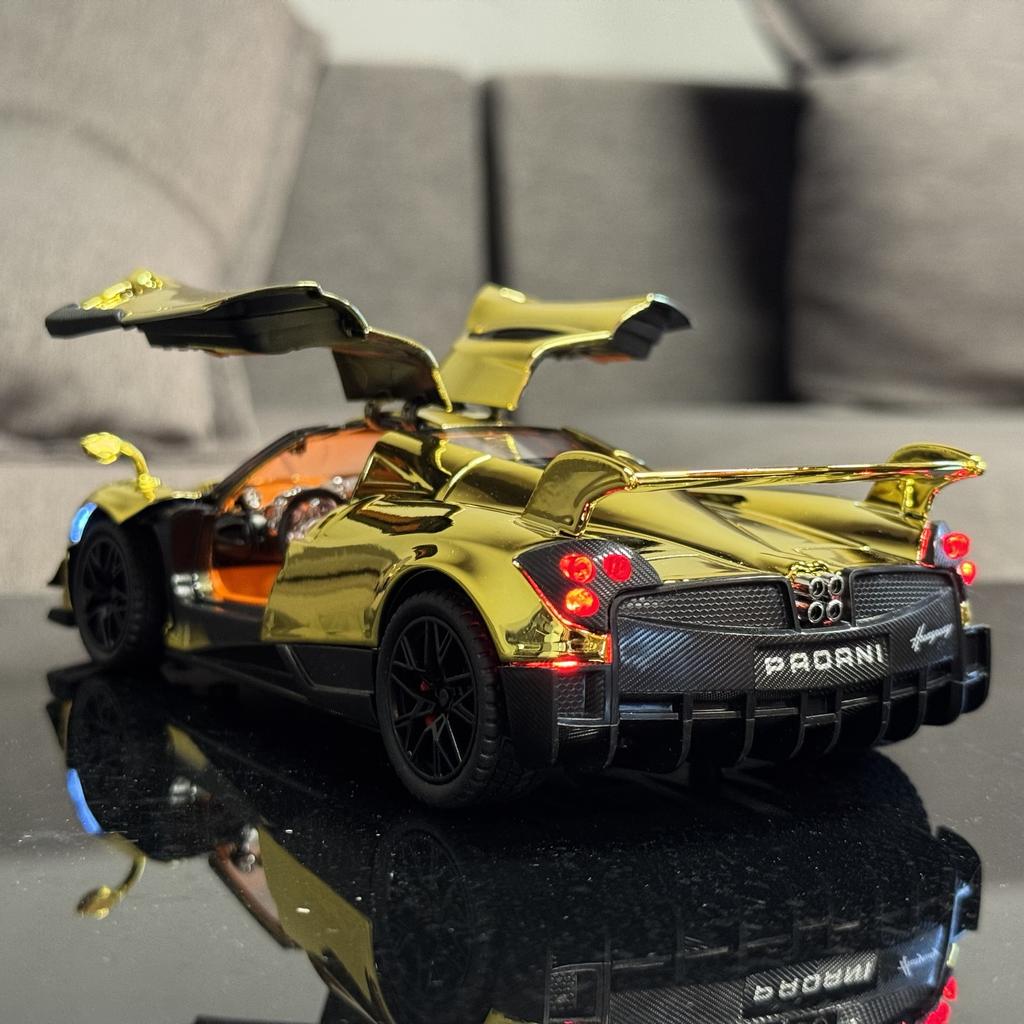 1:24 Pagani Huayra Dinastia BC Supercar Alloy Electroplating Sports Car Model Metal Track Racing Car Vehicles Model Sound Light