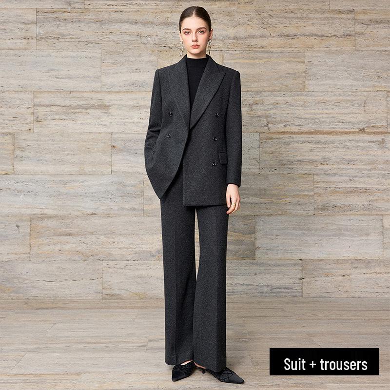 Luxury Carbon Gray Double-Breasted Women s Suit - New Arrival Autumn/Winter, Old Money Style, Professional & Fashionable. Medium