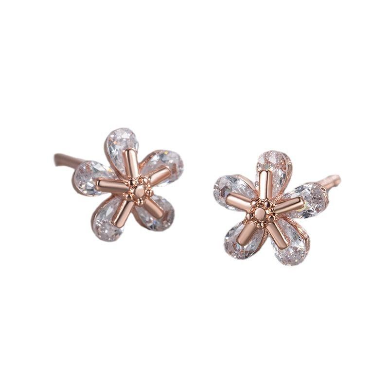 Five-petaled Flower Stud Earrings Female Sweet and Versatile Simple Summer Light Luxury Niche Design Small and Cute