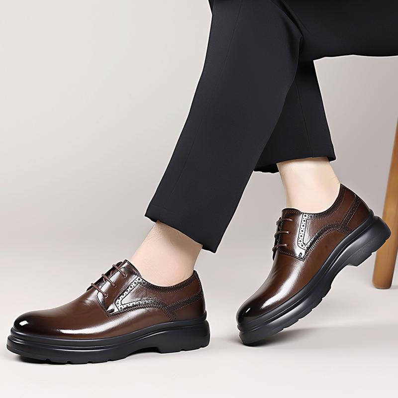 Fashion Men's Leather Oxford Shoes Classic Lace-Up Formal Dress Shoes Business Casual Male Dress Shoes New Slip-Resistant Sole Flats