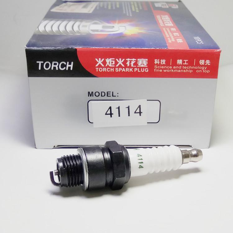 A7TC, B7, D8 4114, 4196 AX100 110 125 Motorcycle Spark Plug