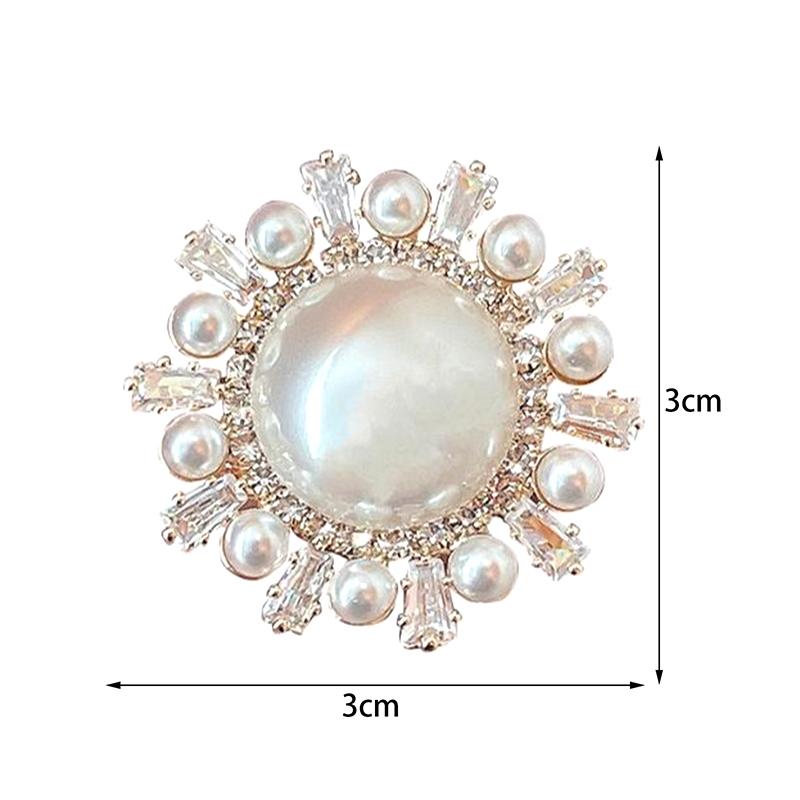 Exquisite Imitation Pearl Rhinestone Flower Brooches For Women Elegant Circle Lapel Pins Wedding Clothing Jewelry Accessories