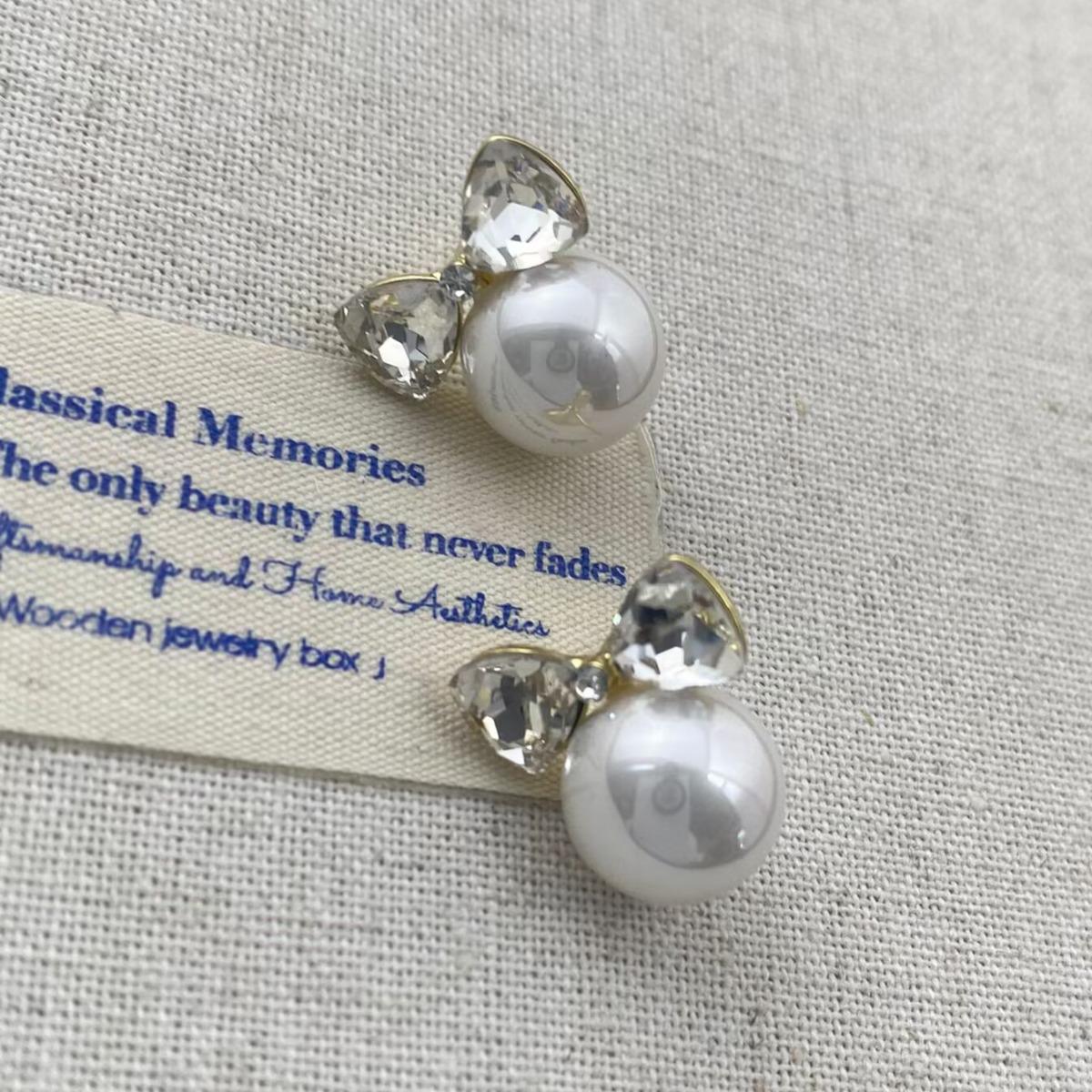 Korean Style Pearl Bow Stud Earrings - Elegant, Cute, Versatile Fashion Accessory