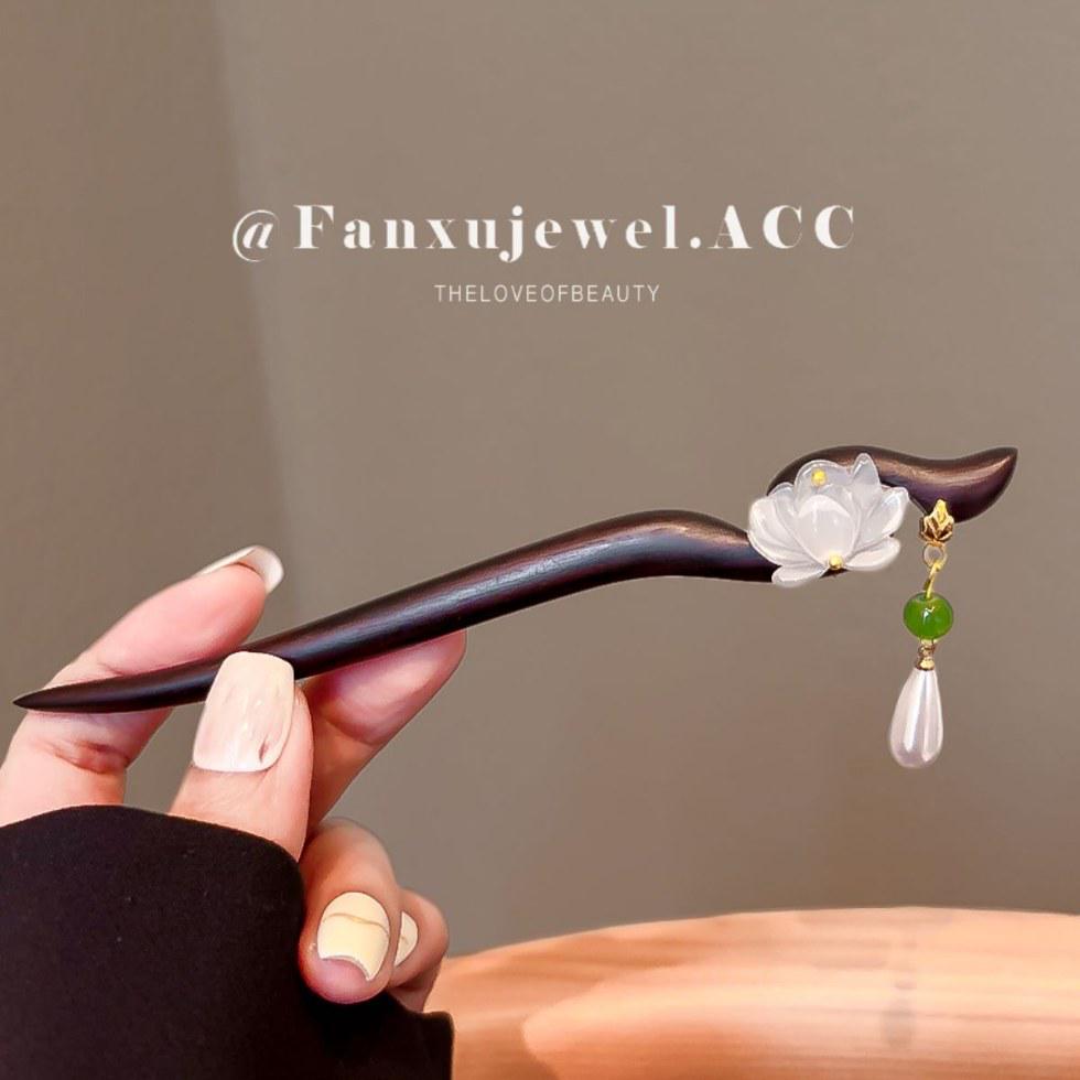 Traditional Double-Sided Lotus Sandalwood Hairpin with Tassels for Women - Chinese Qipao Hair Accessory