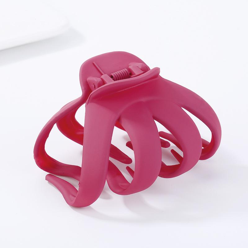 Pinzas para el pelo de pinza de cangrejo geométricas para mujeres y niñas Pinzas de cangrejo para el pelo de metal Forma de Luna Pinza para el pelo Pinza de pelo Color sólido Accesorios para el pelo de tamaño grande