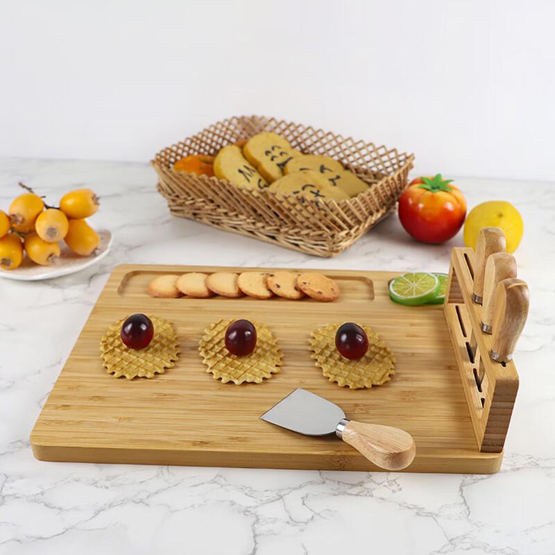 Magnetic Bamboo Chopping Board Set