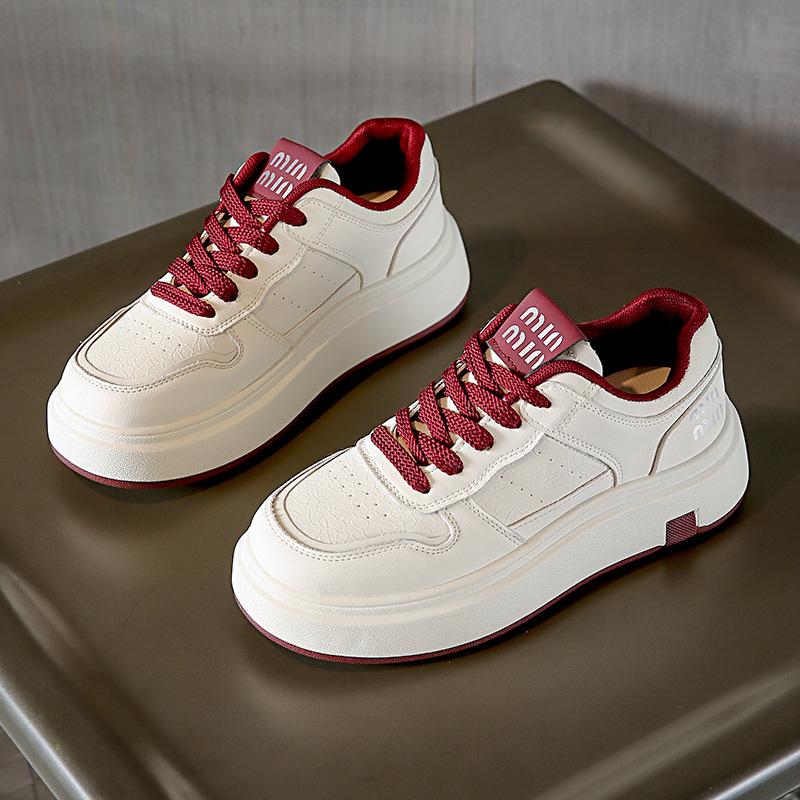 

Кожаные белые туфли на толстой подошве для женской коллекции весна 2025, новые универсальные и популярные спортивно-повседневные туфли, с внутренней высотой, увеличивающей рост на один 40